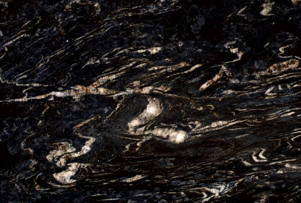 TITANIUM BLACK GRANITE